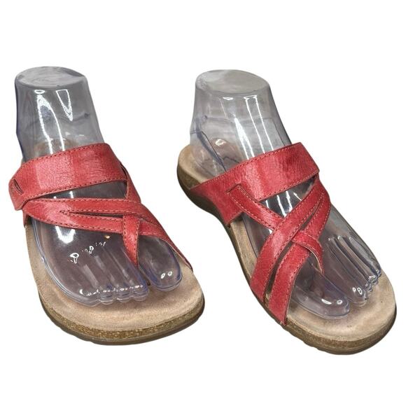 Taos Women’s Perfect Red Leather Thong Sandal Size US 6 - Picture 5 of 11